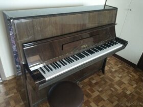 Piano zn. Petrof - 1