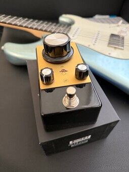 Predám gitarový pedál : Fjord Fuzz BERSERK V2