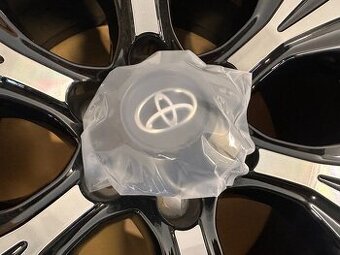 original TOYOTA LAND CRUISER R19 ET25 7,5J 6x139,7 - 1