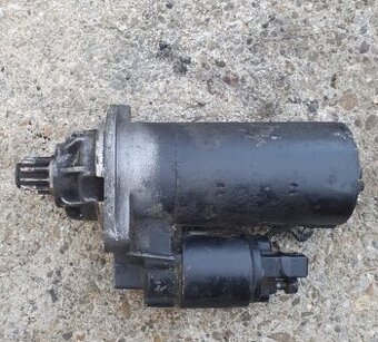 Štarter 1.9tdi 6q