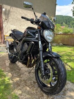 Yamaha FZ6