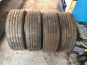 Predám 225/60r17 continwntal