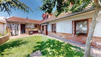 Romantika vidieka len na skok od mesta – Podkrovný 3-izbový
