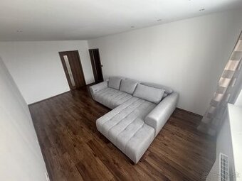 PIEŠŤANY prenájom priestranného 4i bytu s pekným výhľadom