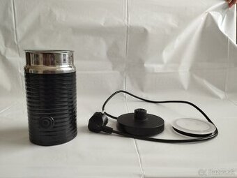 predám kávovar DELONGHI