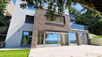 Rent a new luxury villa, 4 floors, Palisády near Bratislava