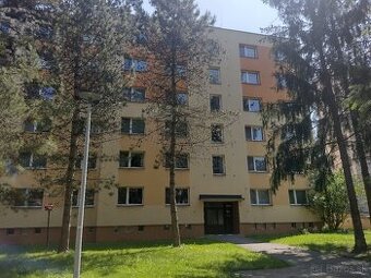 3 izbový byt 74 m2 - Žilina -Vlčince -Karpatská ulica