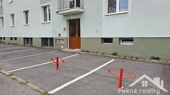 Predaj parkovacích miest na sídlisku Sekier