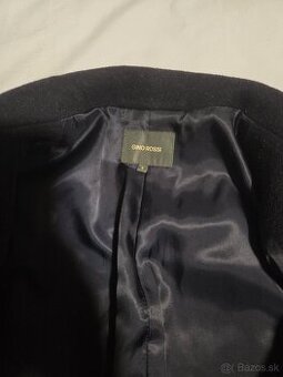 Predávam krásny kabát modrý Gino Rossi. Číslo S