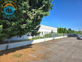 Na predaj priemyselný objekt, administratíva, garáže, sklady