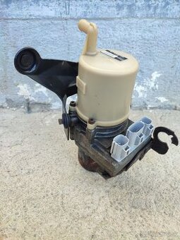 Mazda Servo čerpadlo posilňovača riadenia Koyo PA66-GF20