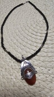 Etnický kmeňový náhrdelník Tuaregov