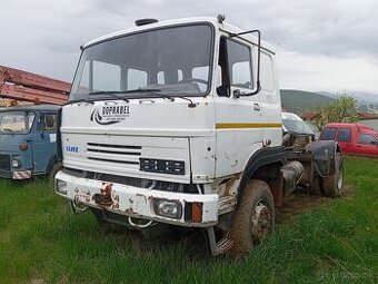 LIAZ 300  18.23 HAKOVY NOSIC KONTAJNEROV CTS