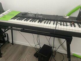 Predám klavír SL88 Studio - 1