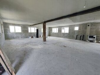 Prenájom komerčného priestoru/hala/ 260 m2,Oravská Polhora