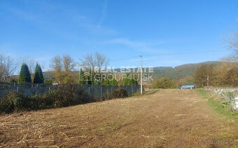 POZEMOK PRE RD - PÚCHOV - NOSICE