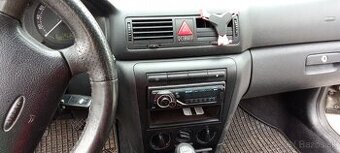 Škoda octavia combi 1,6 benzín, 2006