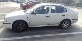 Škoda Octavia 1.6 benzin