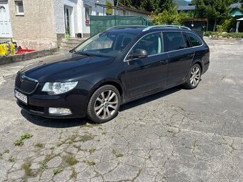 Skoda Superb combi 2.0tdi
