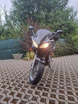 Yamaha FZ6S 600 rok 2004 - 1