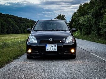 Toyota yaris 1.5 TS 2002
