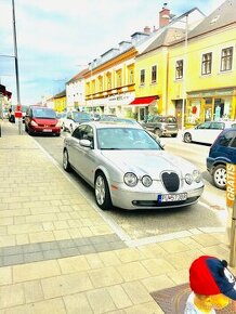 Jaguar S-Type 4,2 V8 300Ps - 1