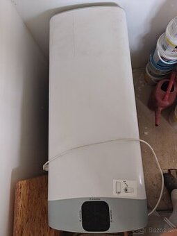 Elektrický bojler Ariston Velis Evo 100