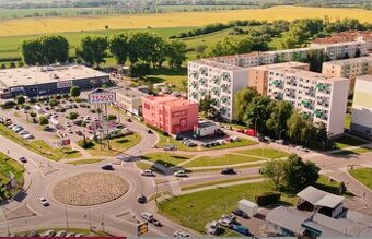 BUDOVA - TOPOĽČANY, obchodná zóna