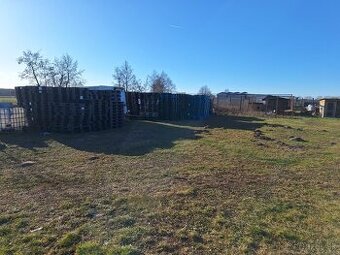 Predám plastové palety