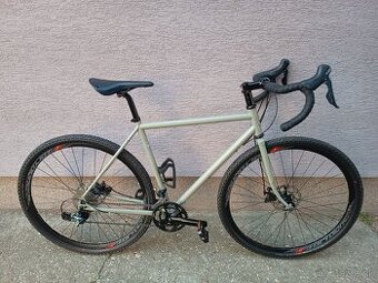 PELAGO gravel bajk / cestovny /expedicny bicykel,ocelovy ram