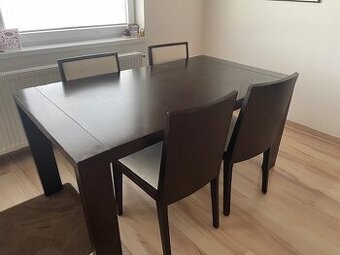 Predam stol a 4 stolicky