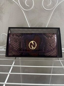 Penazenka Gucci