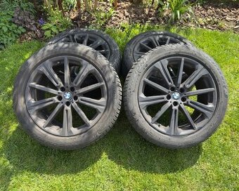 BMW X5 M50d – 20" M disky Style 469M