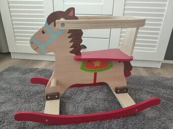 Hojdací konik