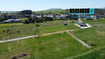 ROVINATÝ STAVEBNÝ POZEMOK V SUPER LOKALITE, 696m2, ŽILINA -