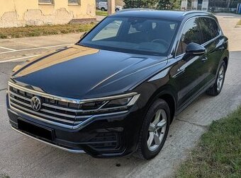Volkswagen Touareg 3.0TDi R-line 4Motion TipTronic