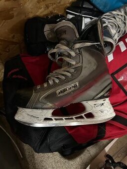 Predám korčule Bauer Vapor X6.0 veľ. 44