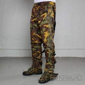 Adidas x Jeremy Scott camo pants - 1