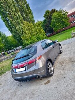 Predám Honda Civic 8g 2.2 CTDI 103kw