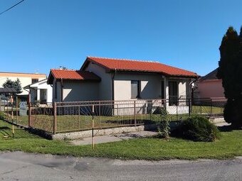 4 izbový rodinný dom pivnica garáž