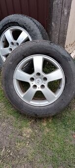 215 /65r16
