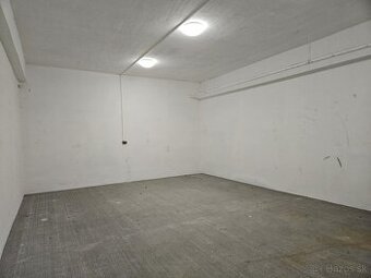 Na prenájom sklad na Levočskej ul. v Prešove bonus parkovani