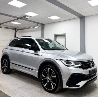 Volkswagen Tiguan R-Line EVO 2.0TDI 147Kw 4x4 Black Packet