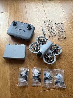 DJI Neo Fly More Combo