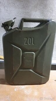 Plechové kanistre - 1