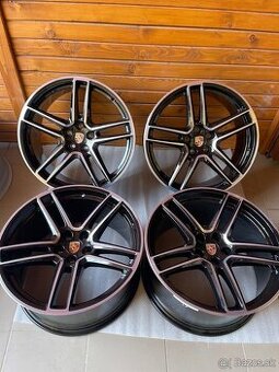 ORIG.PORSCHE MACAN TURBO R20 NOVE DISKY