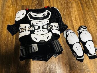 Korytnačka-hrudný chránič