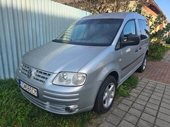Vw caddy 1.9 77kw 4x4 7 miestna