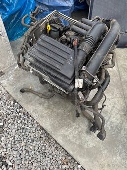 Rozpredám agregát 1.2 TSI 77kw CJZ