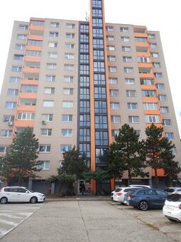 2 i byt, Dúbravka, 66m2, krásny výhľad, výborná lokalita